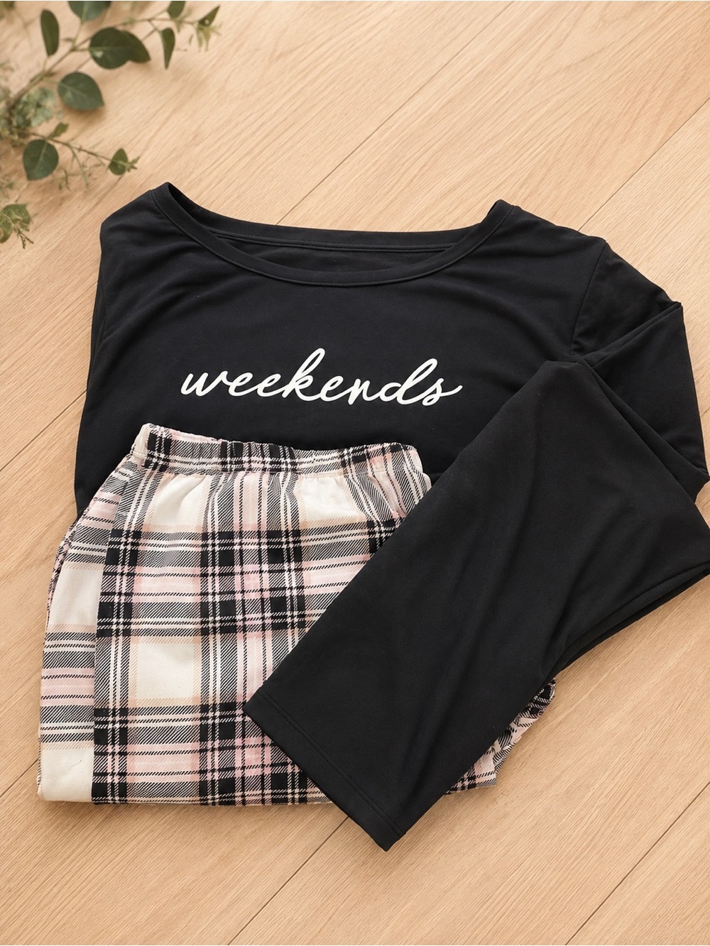 Black 'Weekends' Women's Pajama Set with Pink Plaid Pants